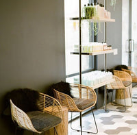Lighthouse Salon - CA